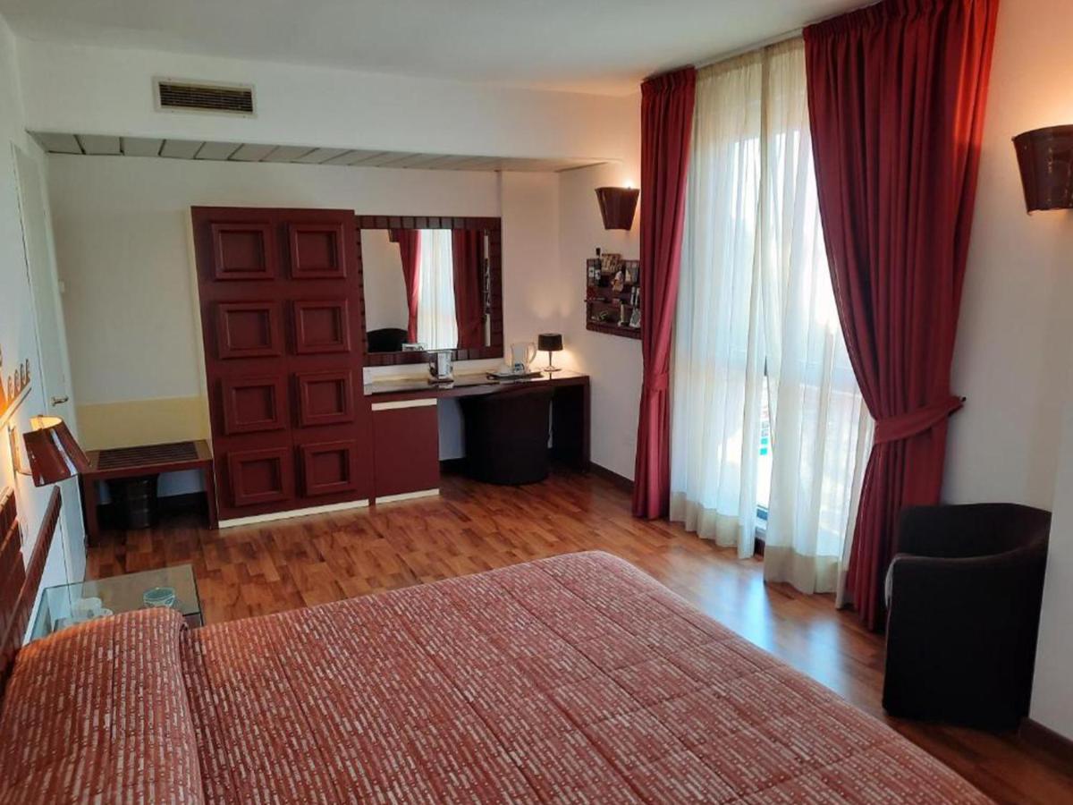 Chocohotel Perugia Exteriör bild